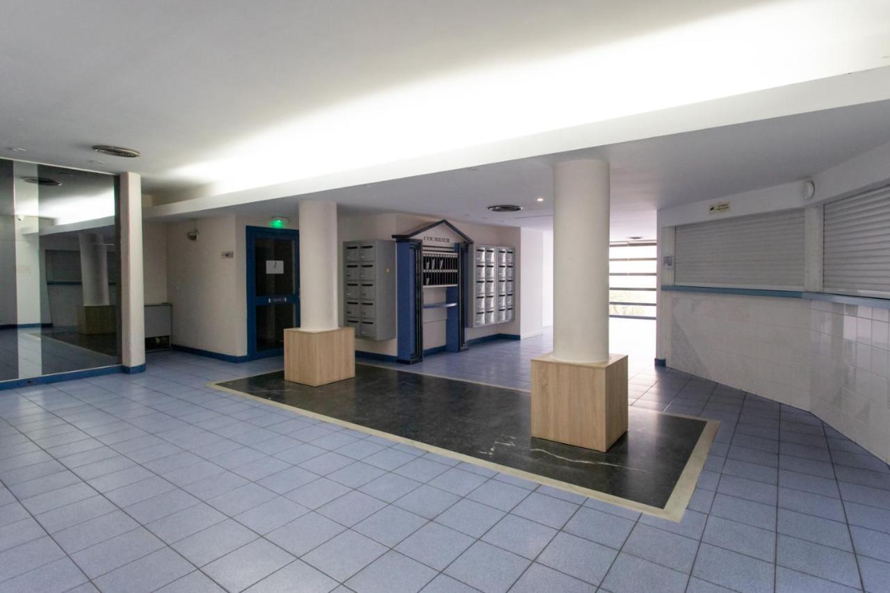 C1 Clemenceau Pool Balcony Bath Ac 2Mins Walk To Sand Beach Cannes Exterior photo